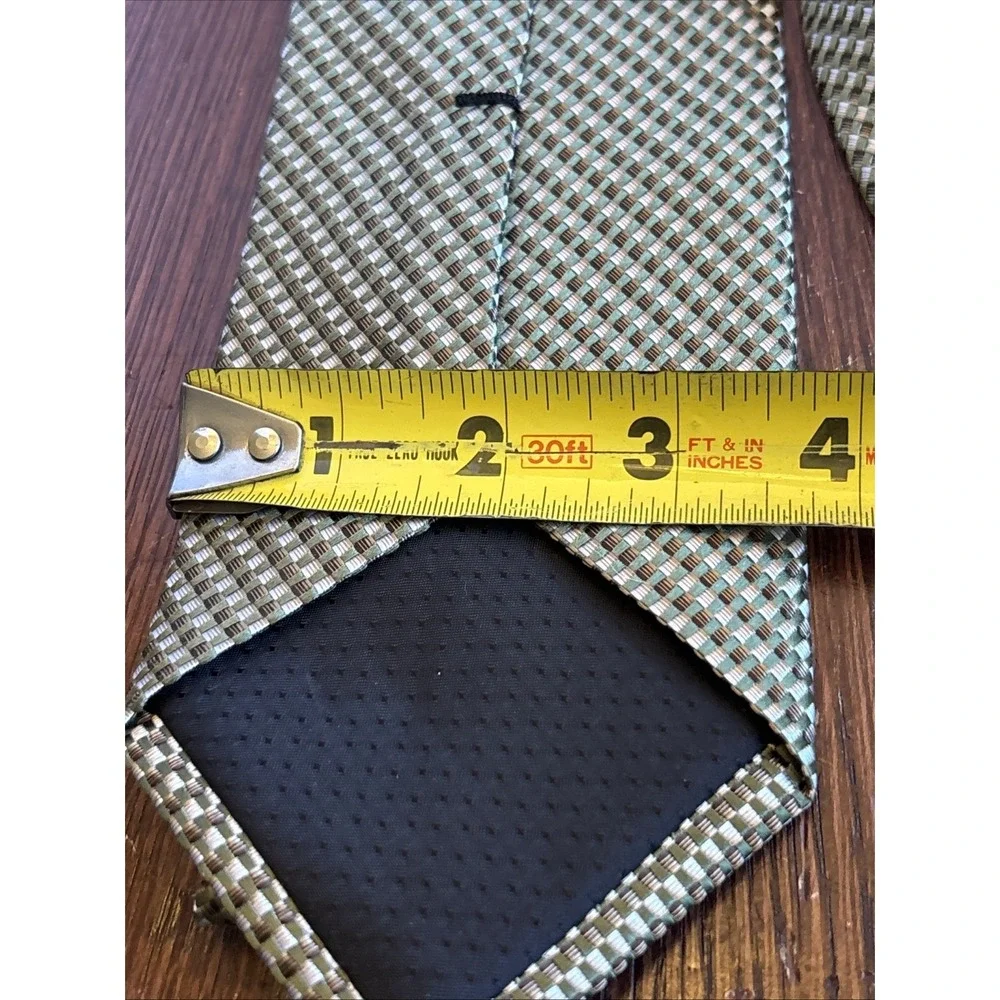Geoffrey Beene Tie, Light Green 100%‎ Silk